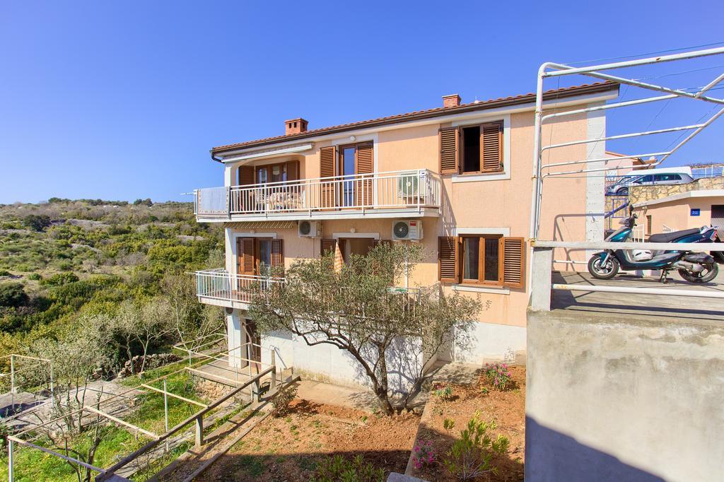 Nadija Studio Apartmani Krk Town Exterior foto